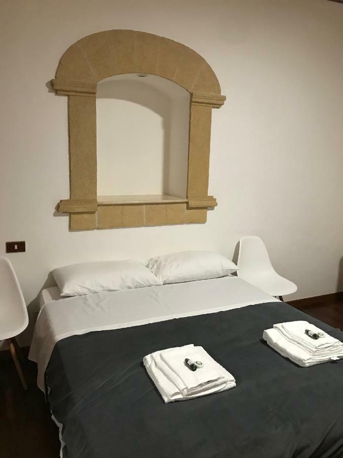 Appartement Tiny House Basilio à Palerme Extérieur photo